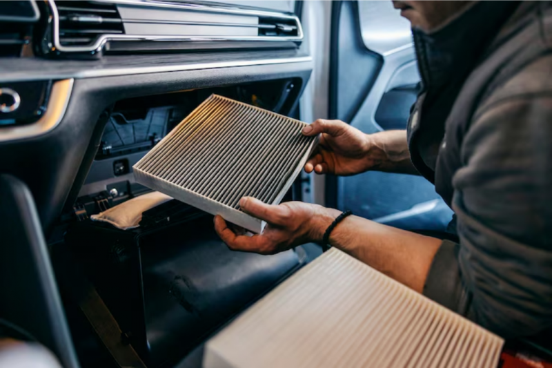 Limpeza de Ar Condicionado de Veículos: Dicas Essenciais para Manter o Seu Carro Saudável Limpeza de Ar Condicionado de Veículos: Dicas Essenciais para Manter o Seu Carro Saudável